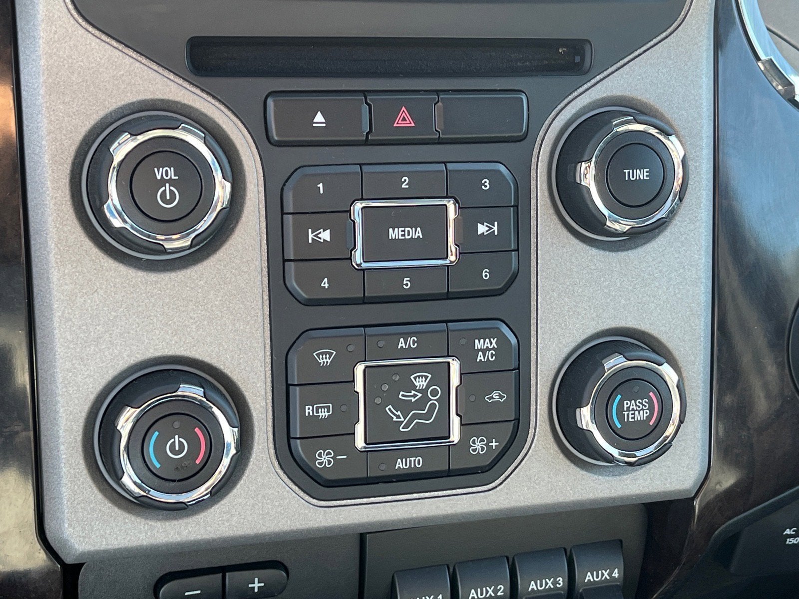 2016 Ford Super Duty F-350 SRW Platinum