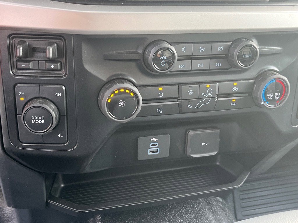 2024 Ford Super Duty F-350 DRW XL