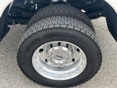 2024 Ford Super Duty F-450 DRW Platinum
