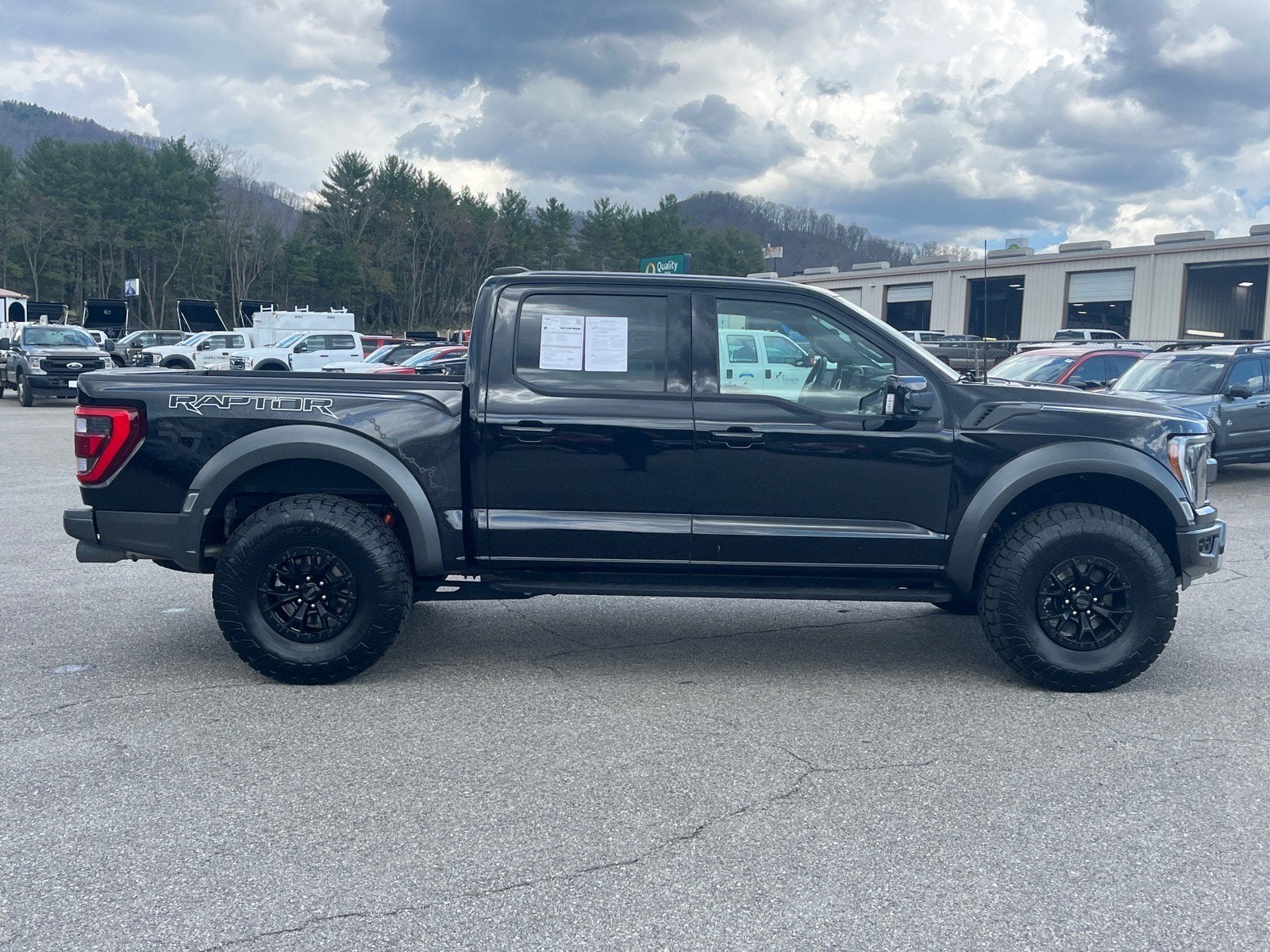 2023 Ford F-150 Raptor