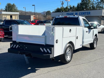 2025 Ford Super Duty F-350 SRW XL