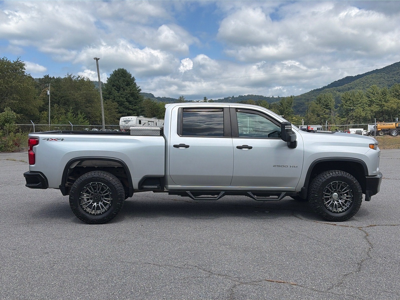 2022 Chevrolet Silverado 2500HD Custom