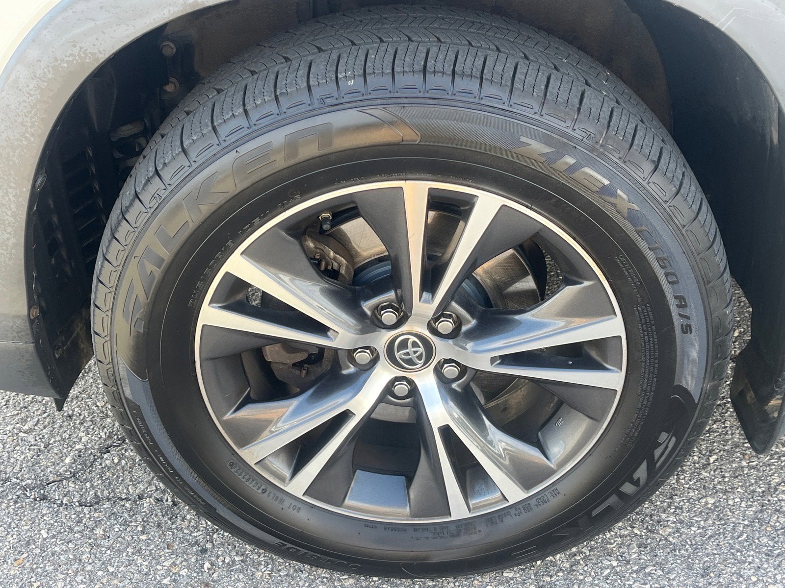 2019 Toyota Highlander LE Plus