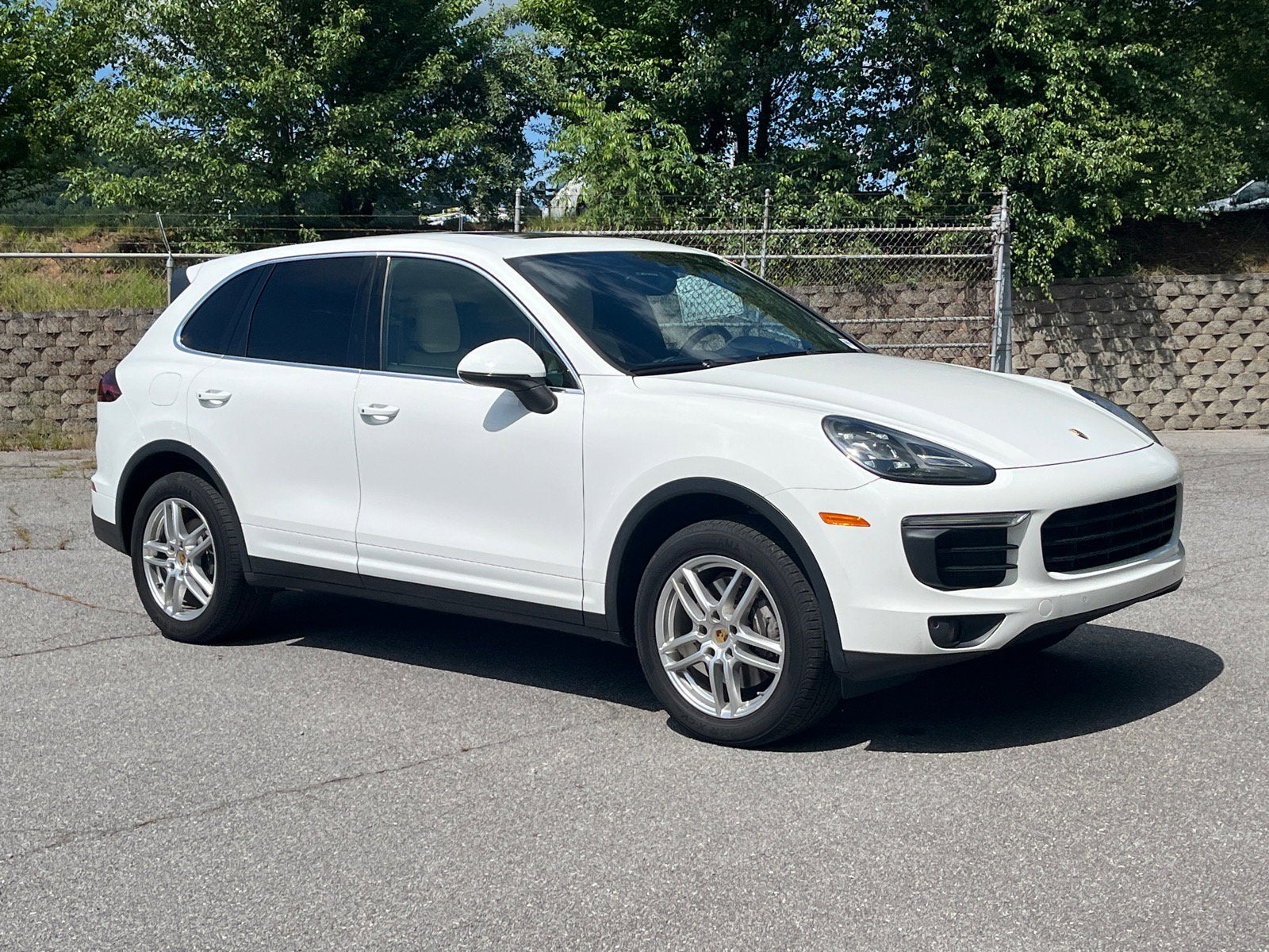 2016 Porsche Cayenne Base