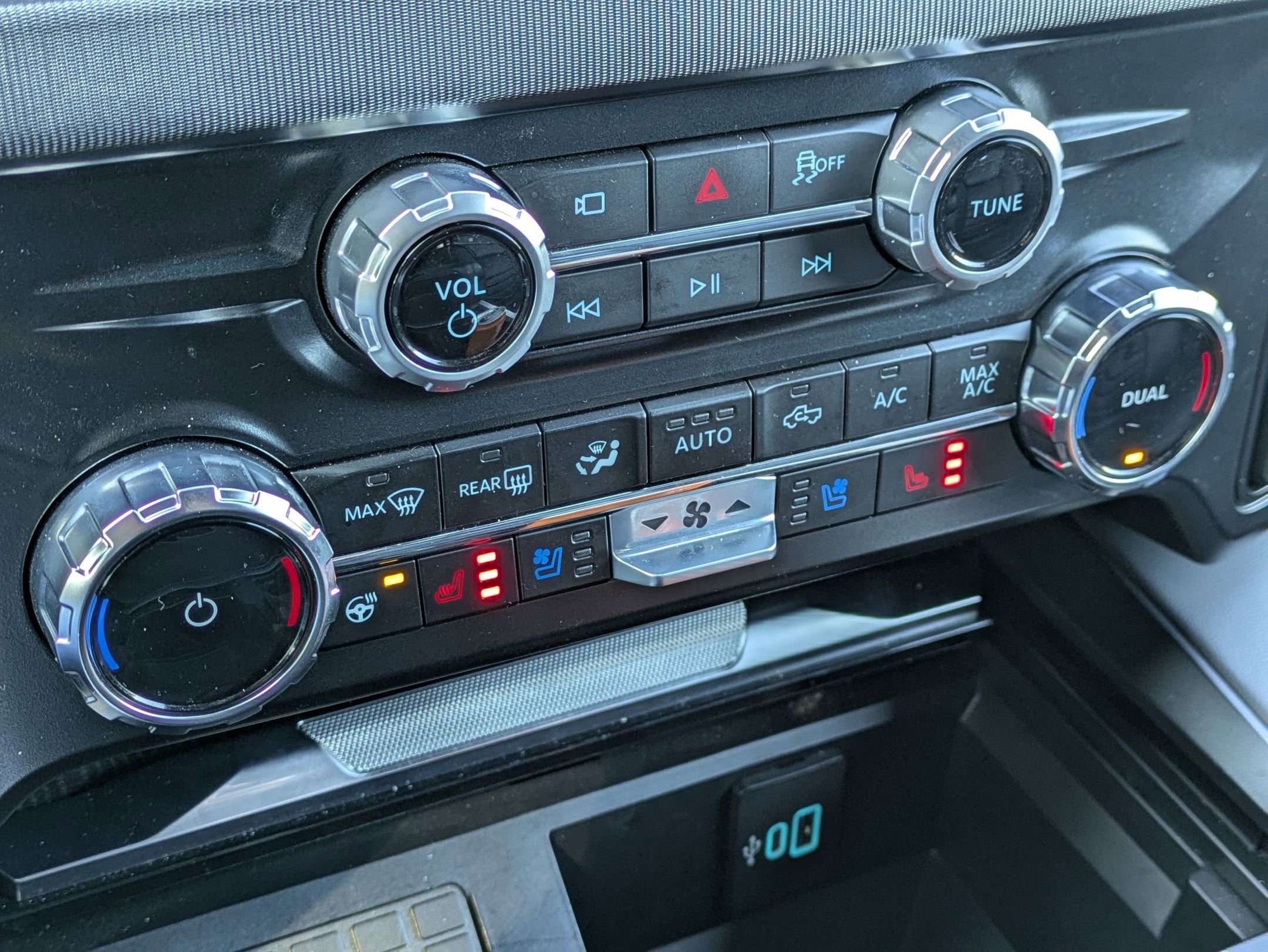 2025 Ford Super Duty F-250 SRW Platinum