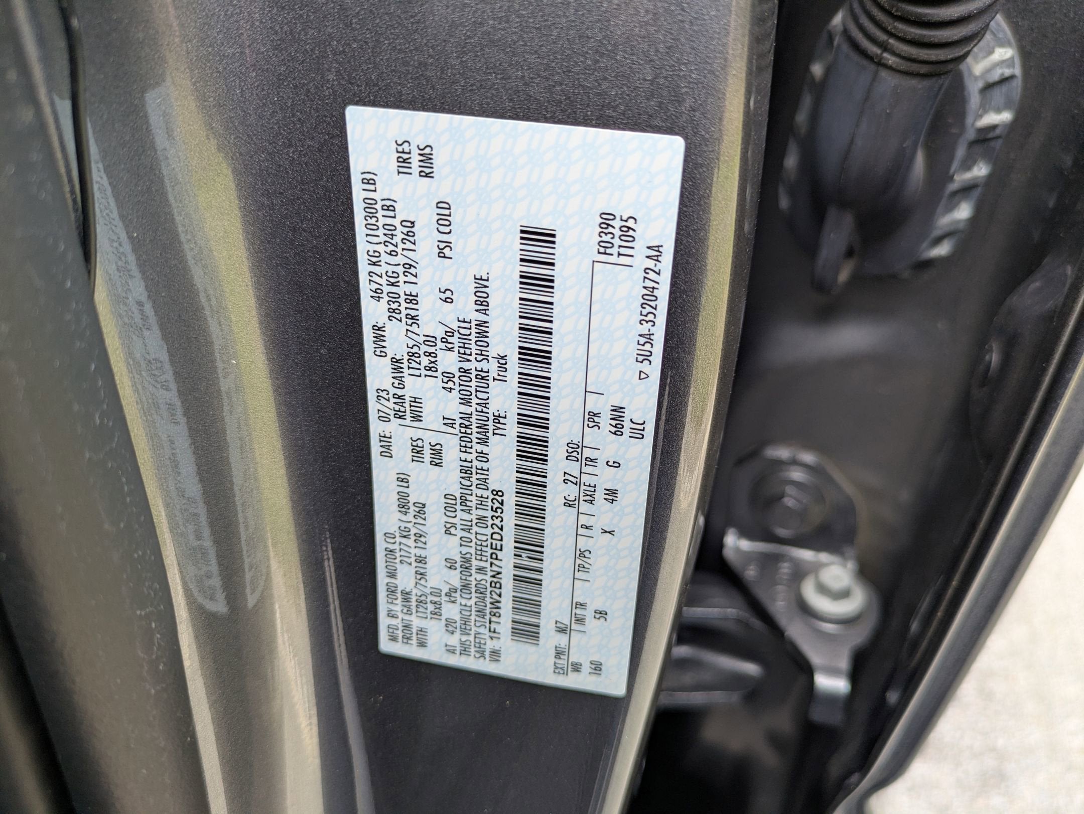 2023 Ford Super Duty F-250 SRW LARIAT