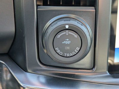 2025 Ford Super Duty F-350 SRW F-350® Lariat®