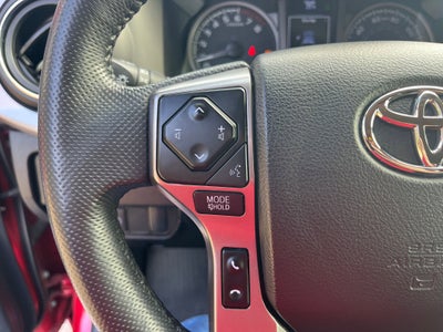 2022 Toyota Tacoma 4WD SR5