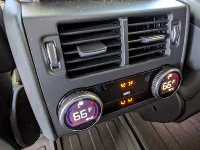 2023 Land Rover Discovery S R-Dynamic