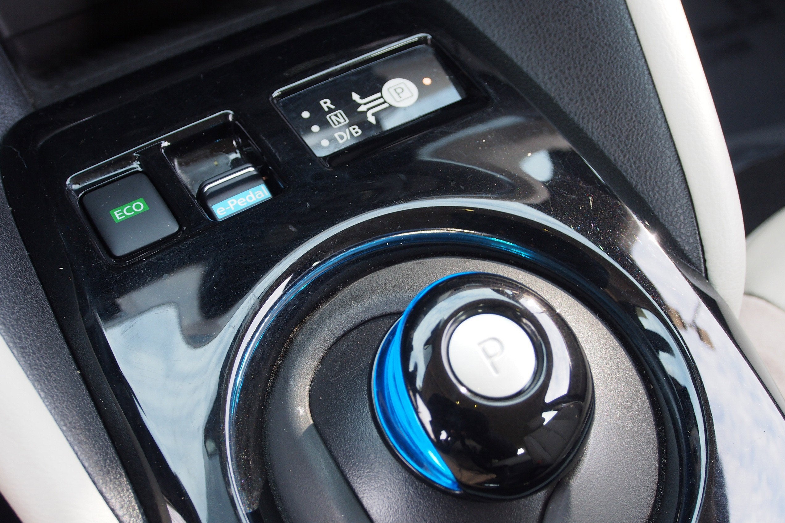 2020 Nissan LEAF SL PLUS