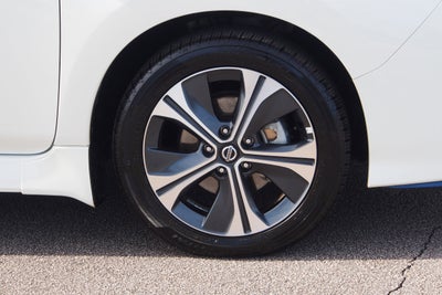 2020 Nissan LEAF SL PLUS