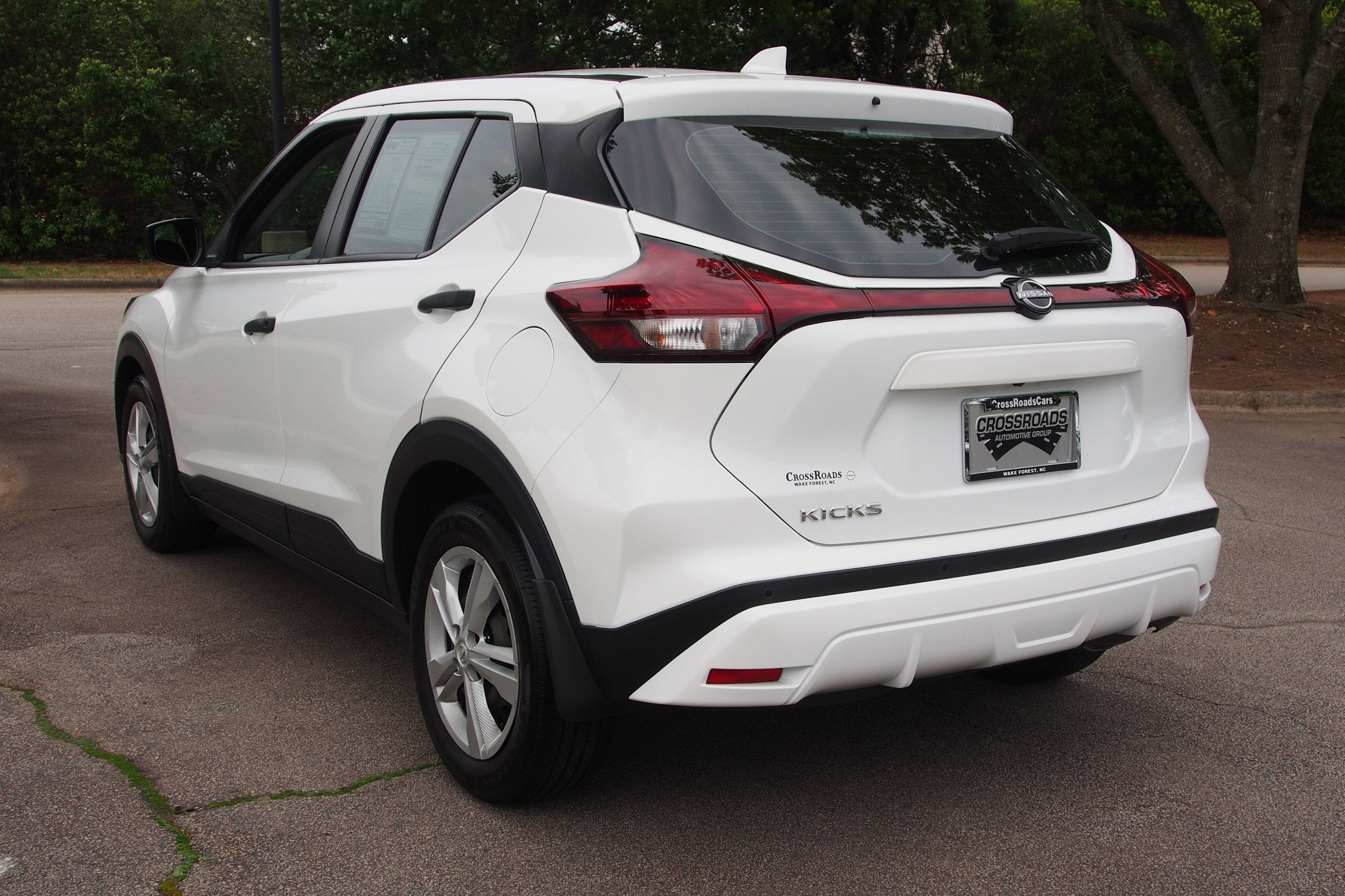 2023 Nissan Kicks S
