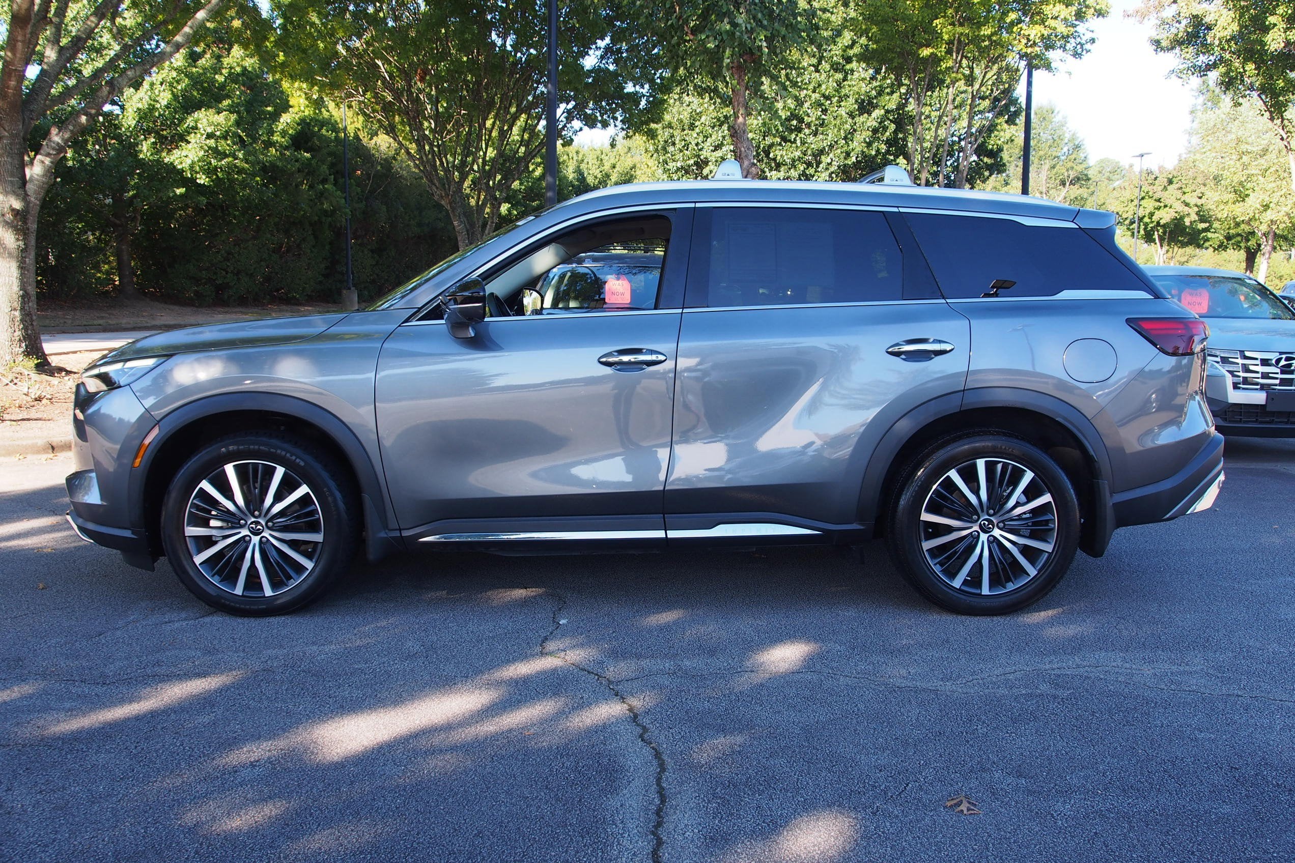 2022 INFINITI QX60 SENSORY
