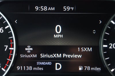 2022 Nissan Pathfinder SV