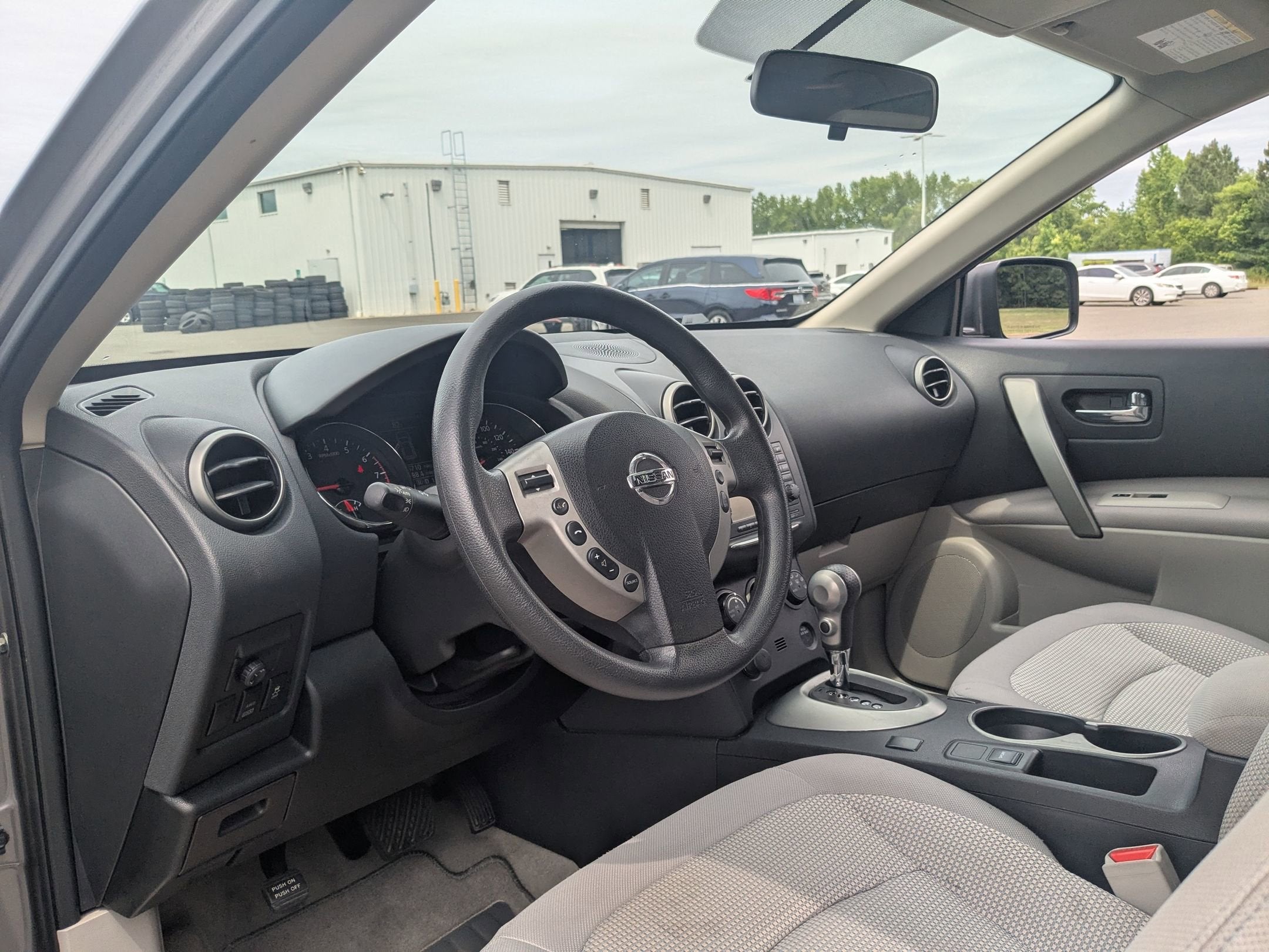 2012 Nissan Rogue SV