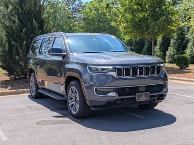 2023 Jeep Wagoneer Base