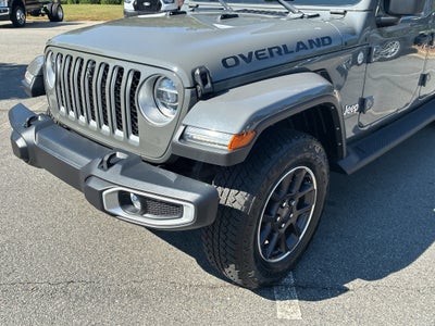 2022 Jeep Gladiator Overland