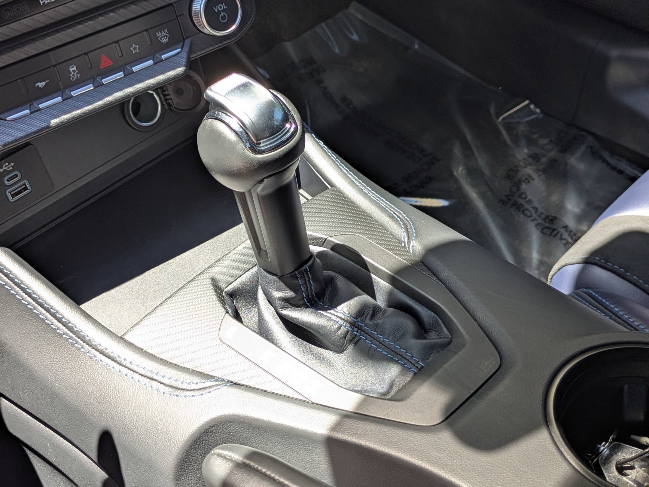 2025 Ford Mustang Dark Horse