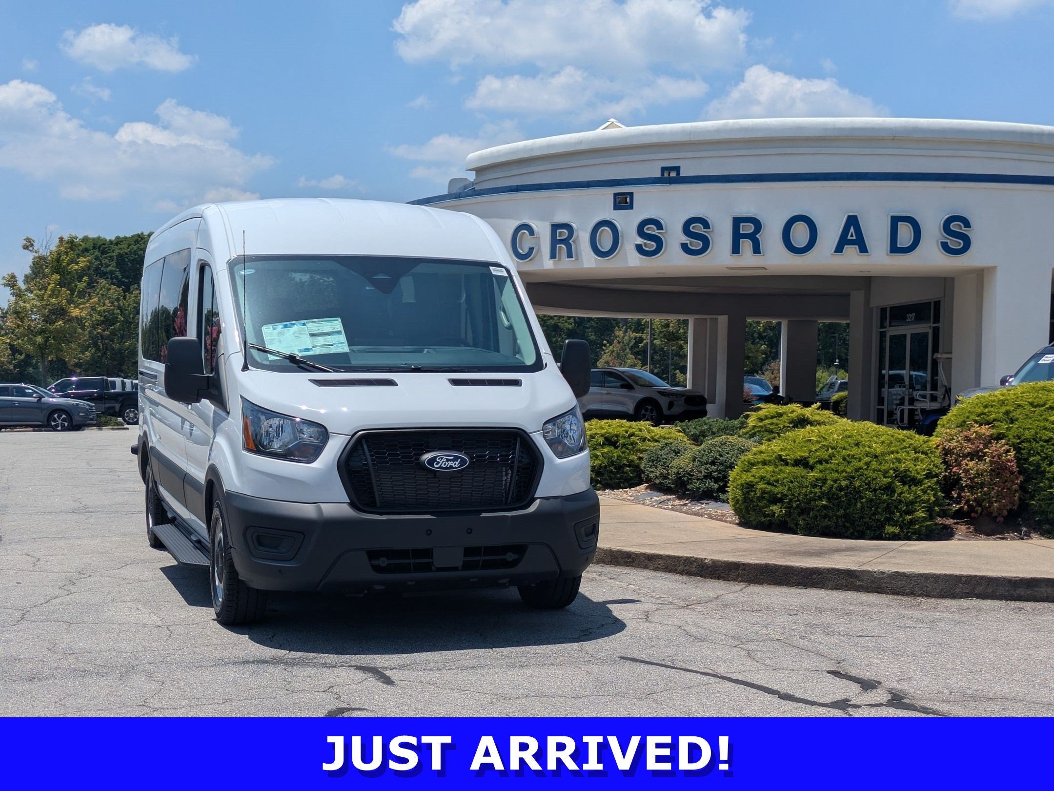 2026 Ford Transit Passenger Wagon XL