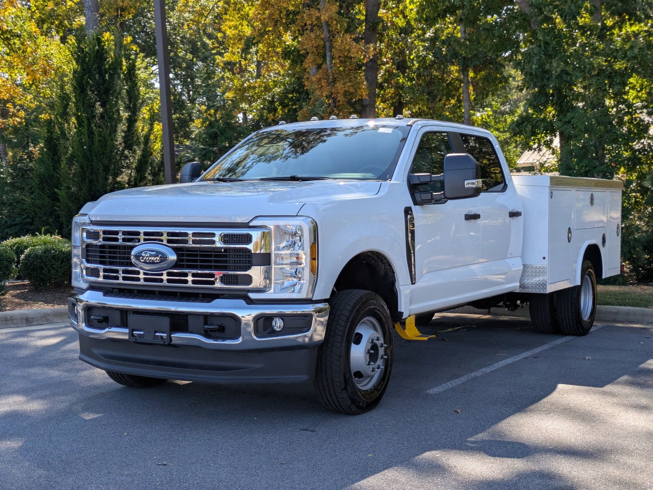 2026 Ford Super Duty F-350 DRW XL