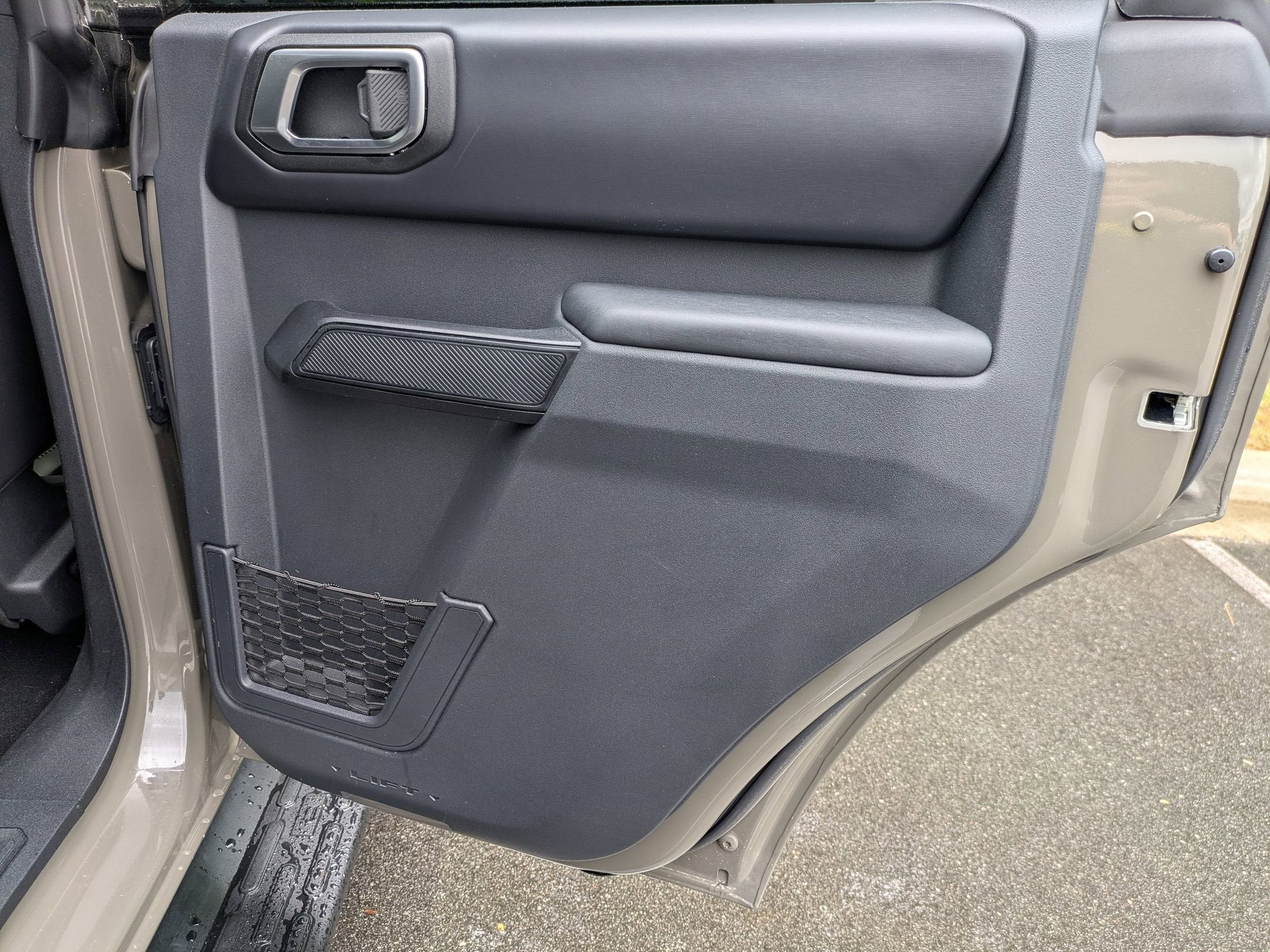 2025 Ford Bronco Outer Banks - Crossroads Courtesy Demo