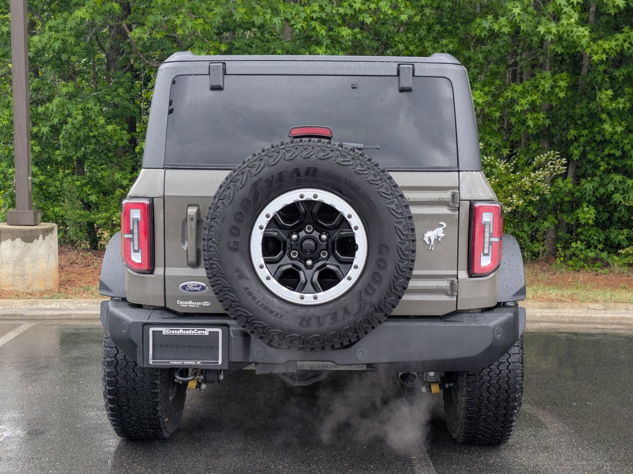 2025 Ford Bronco Outer Banks - Crossroads Courtesy Demo