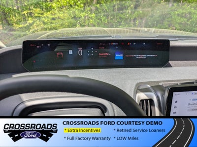 2026 Ford Expedition Active - Crossroads Courtesy Demo