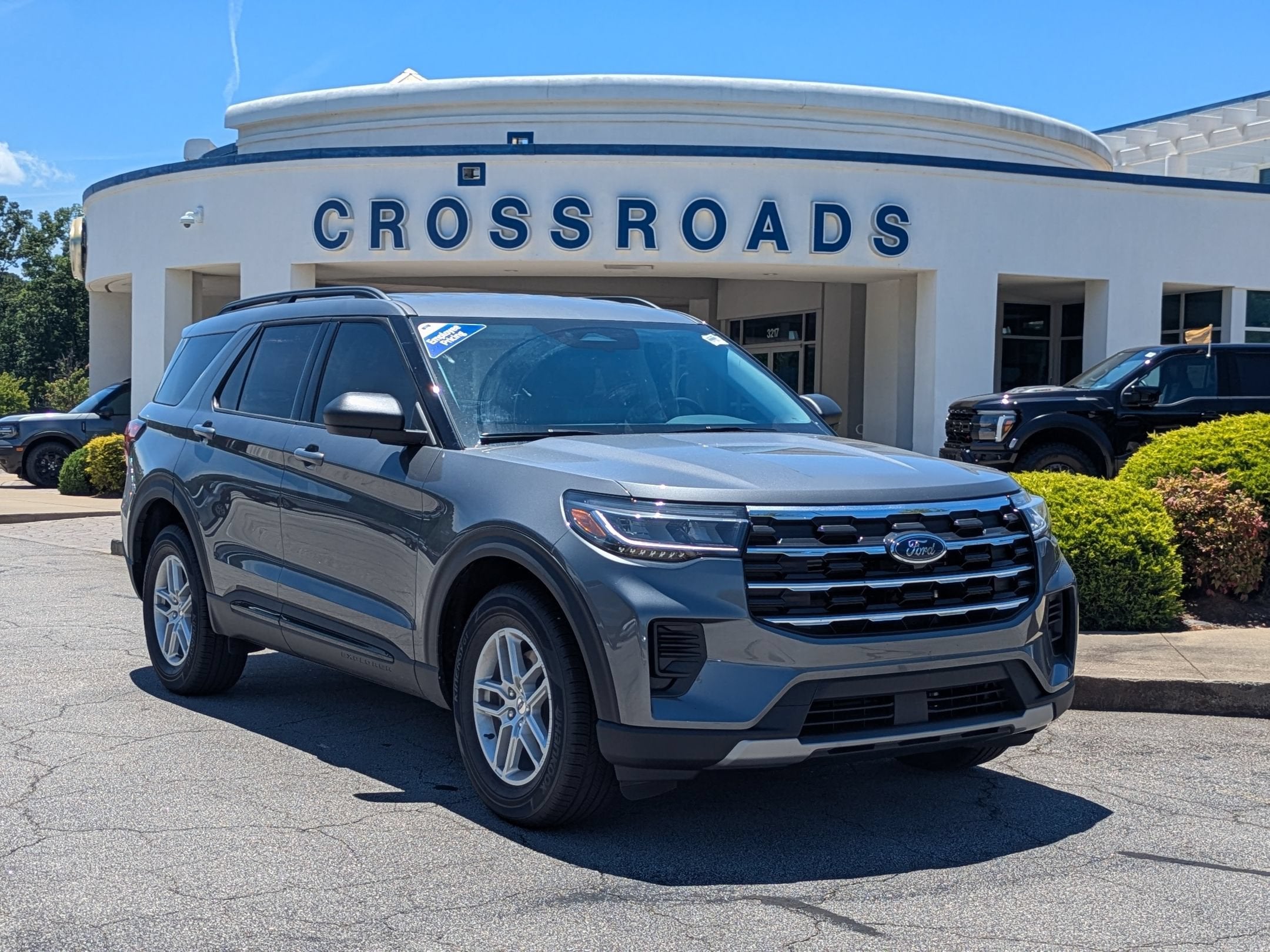2026 Ford Explorer Active w/200A Pkg