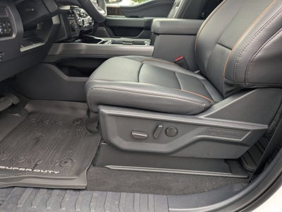 2026 Ford Super Duty F-350 DRW LARIAT