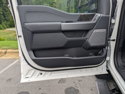 2026 Ford Super Duty F-350 DRW LARIAT