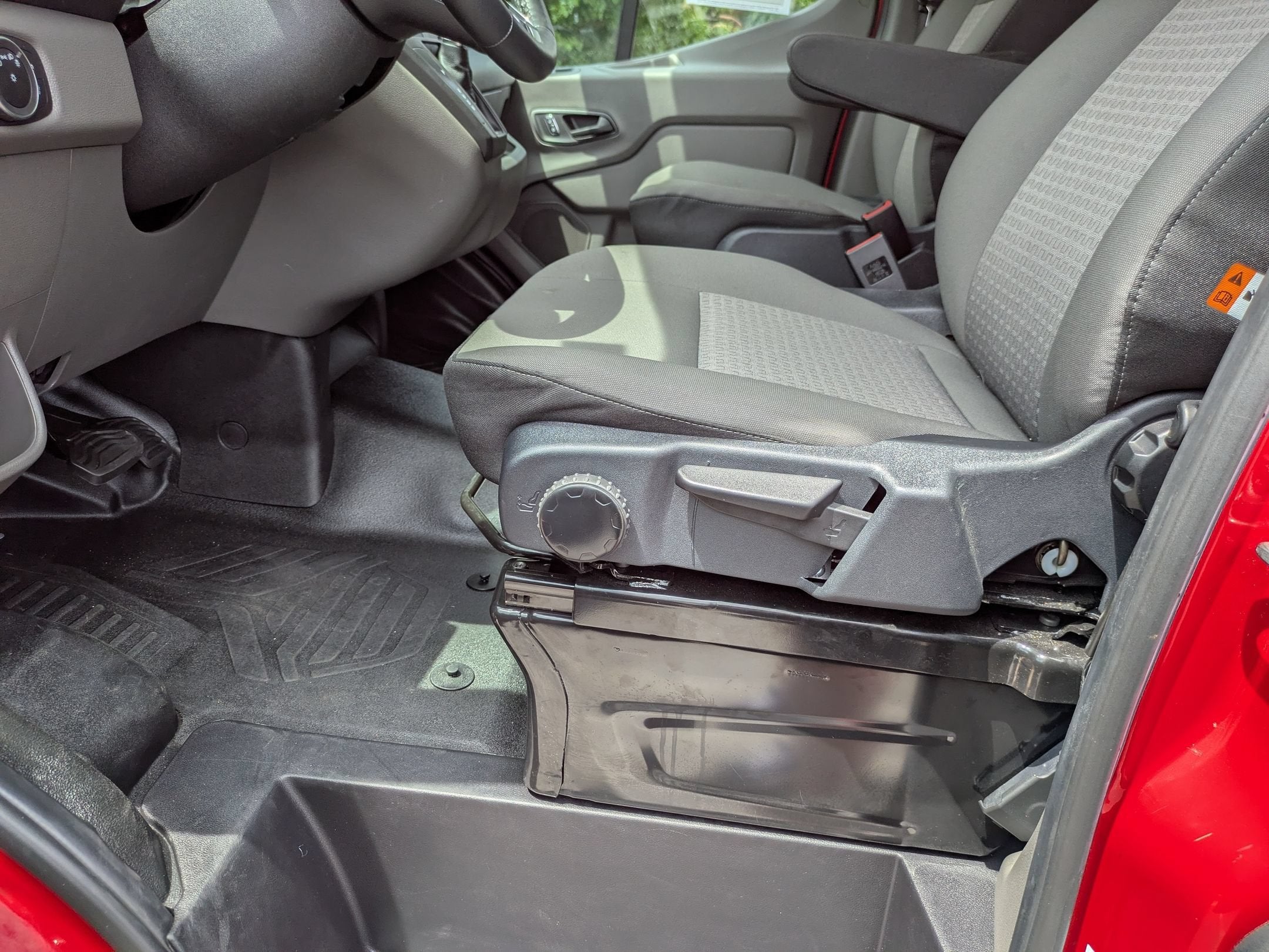 2024 Ford Transit Cargo Van Base