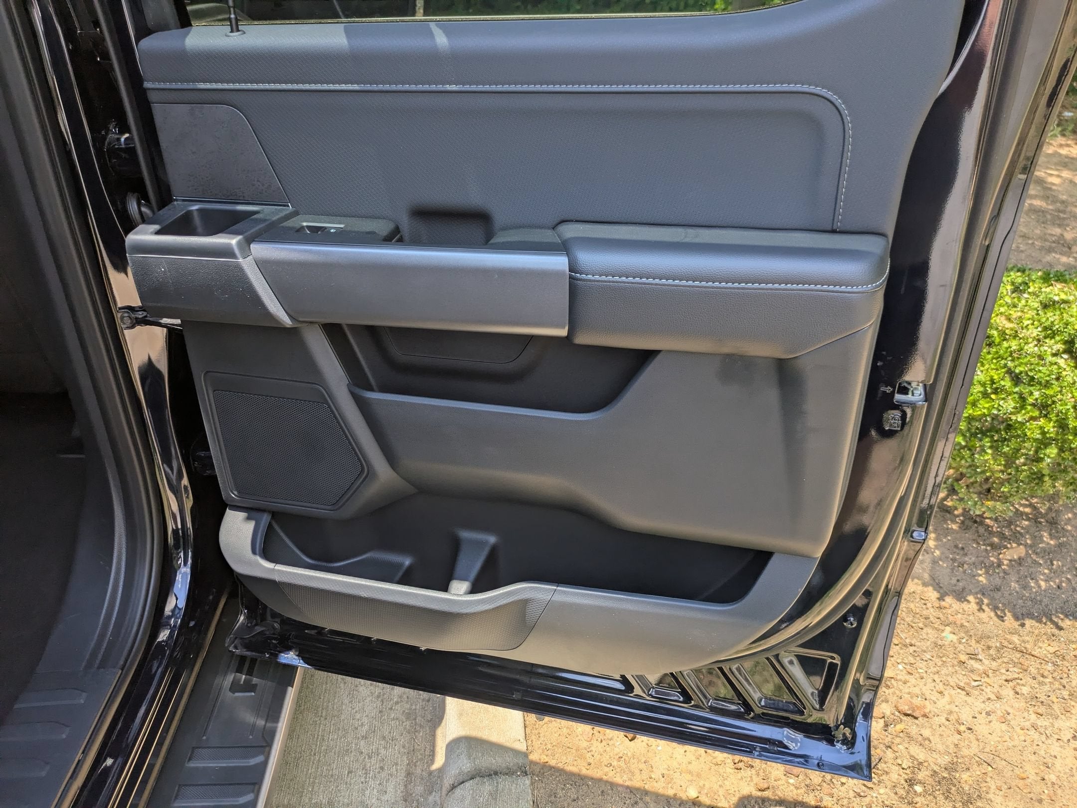 2026 Ford F-150 XLT - Crossroads Courtesy Demo