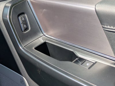 2026 Ford F-150 Platinum - Crossroads Courtesy Demo