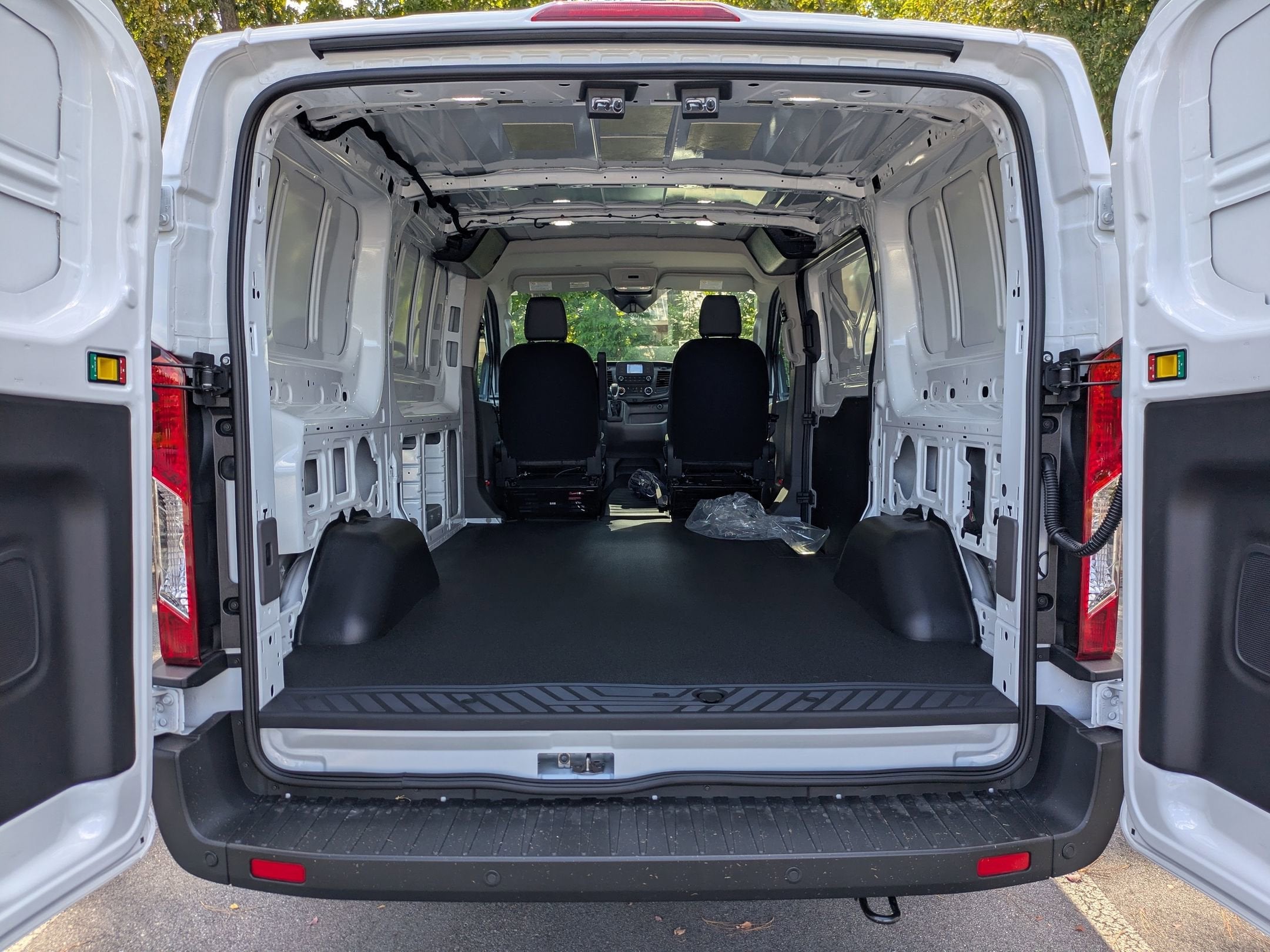 2025 Ford Transit Cargo Van Base