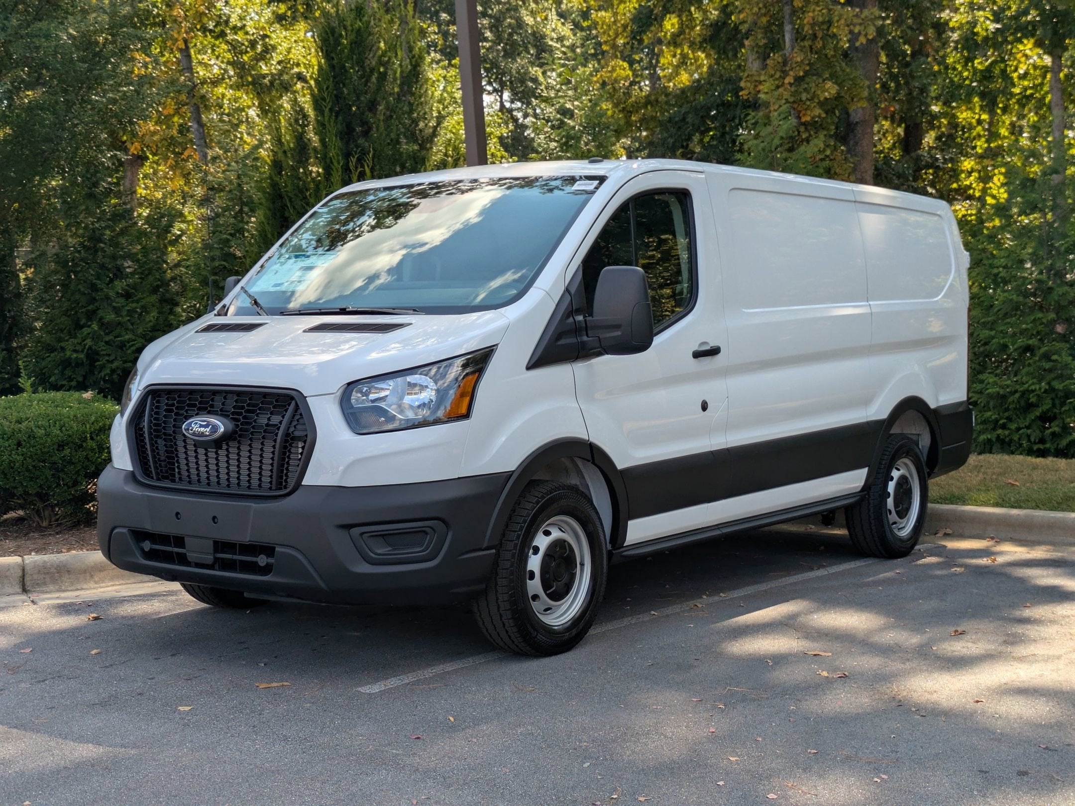 2025 Ford Transit Cargo Van Base