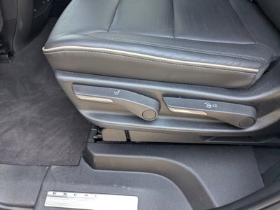 2023 Cadillac Escalade 4WD Premium Luxury