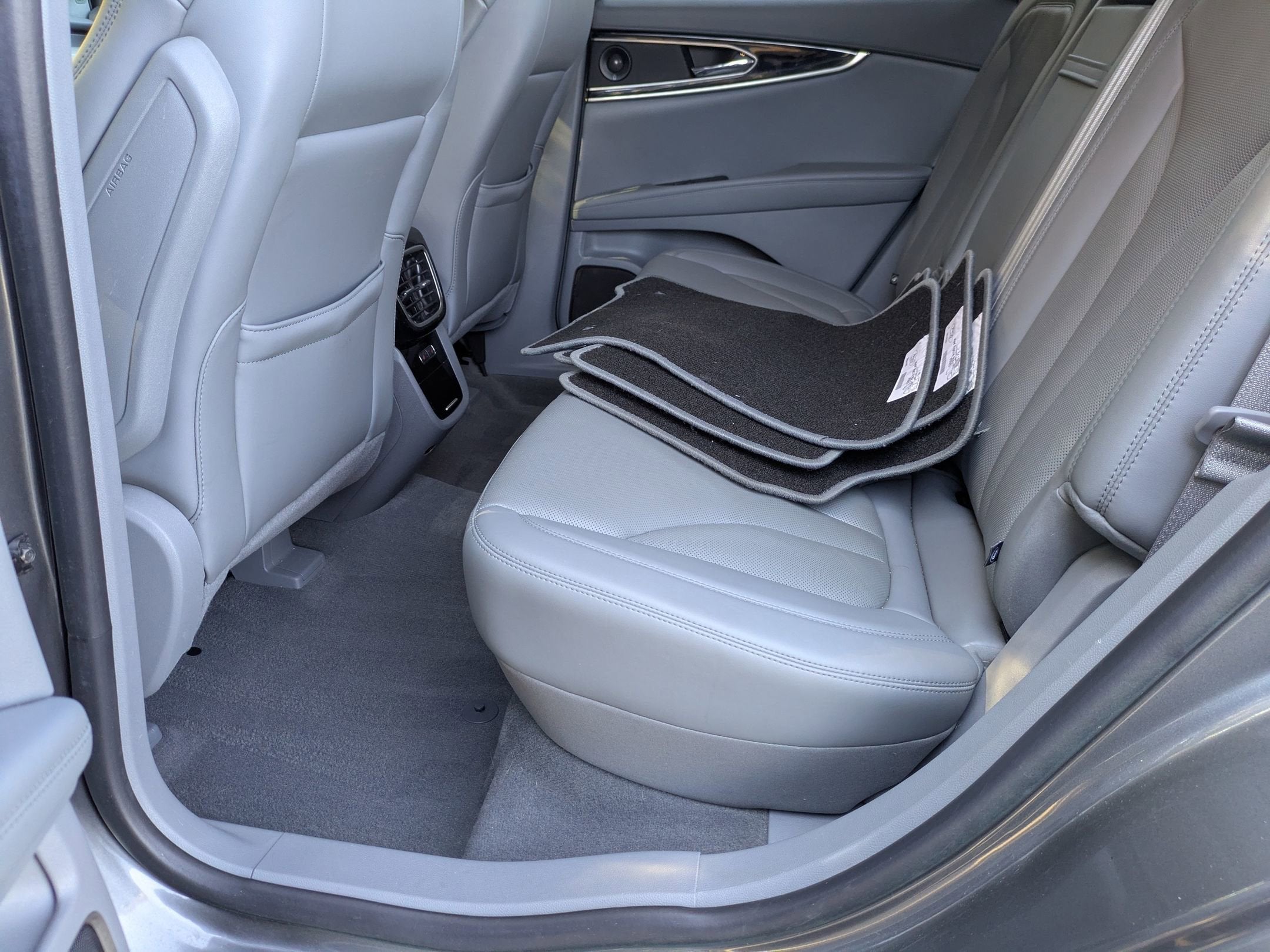 2021 Lincoln Nautilus Reserve