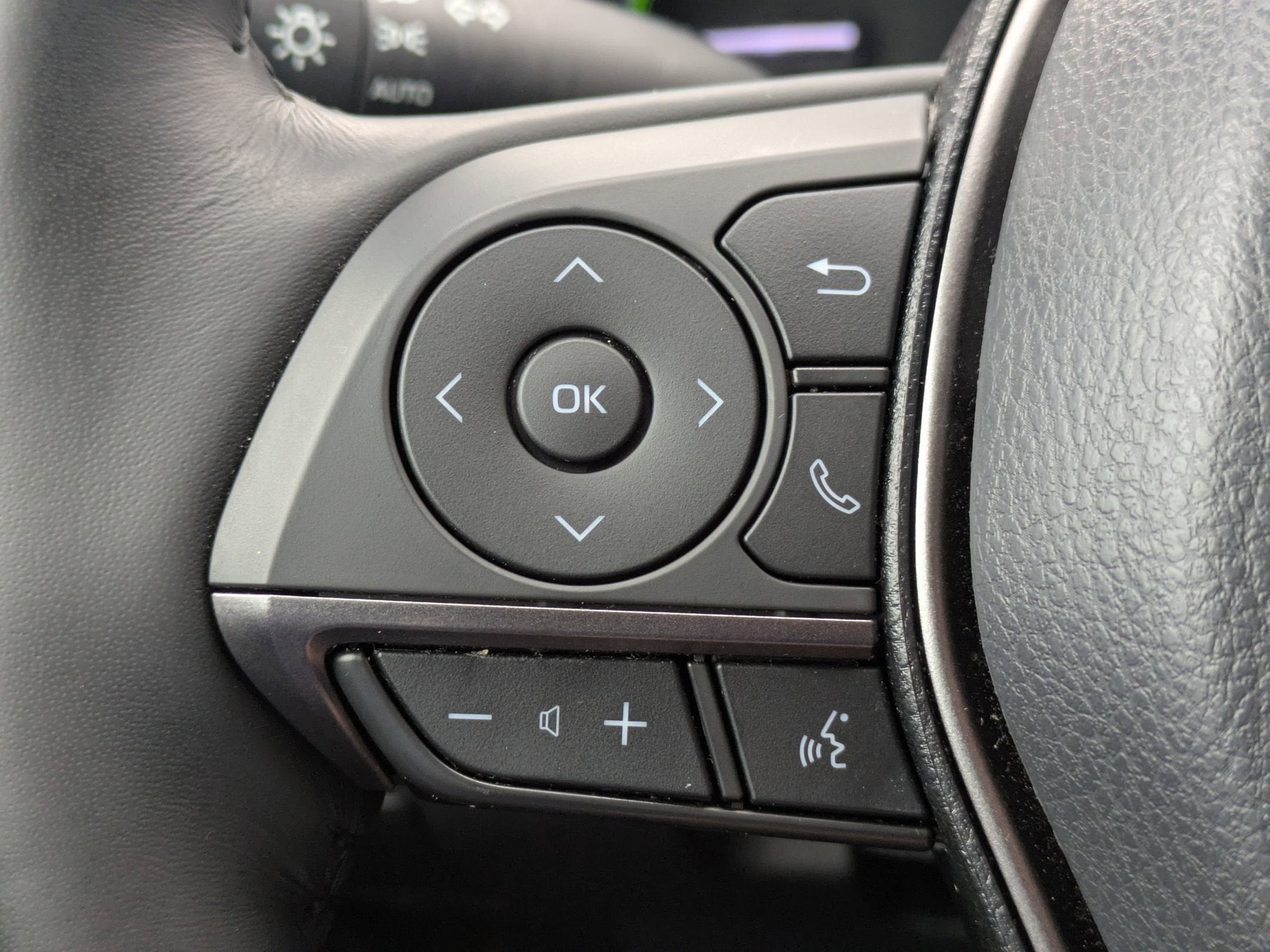 2021 Toyota Camry Hybrid XSE