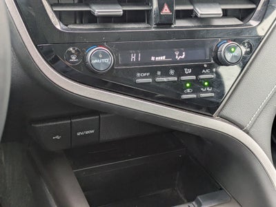 2021 Toyota Camry Hybrid XSE