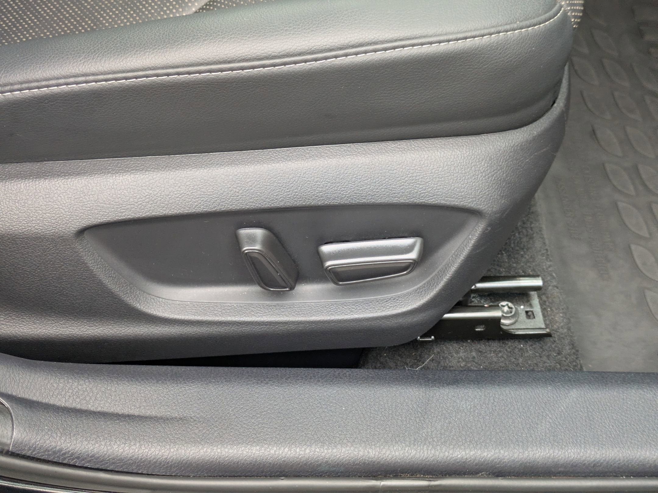 2021 Toyota Camry Hybrid XSE