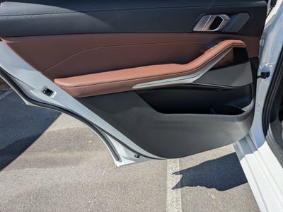 2021 BMW X7 M50i