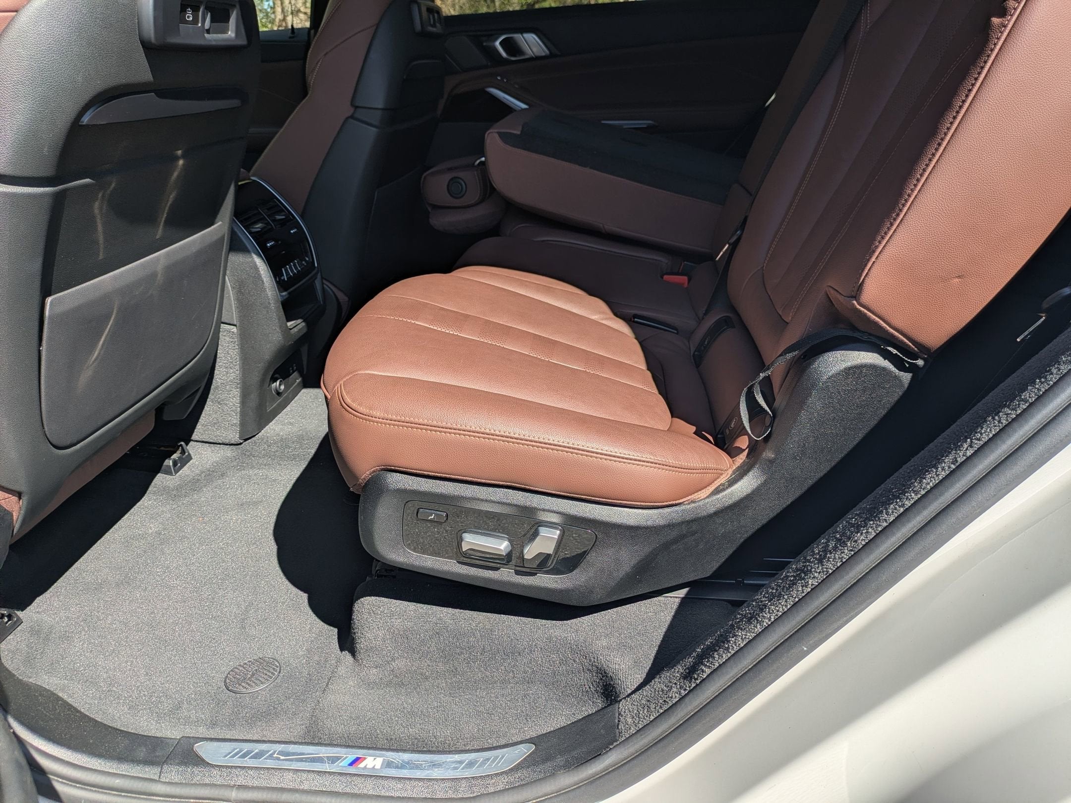 2021 BMW X7 M50i