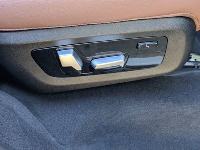 2021 BMW X7 M50i