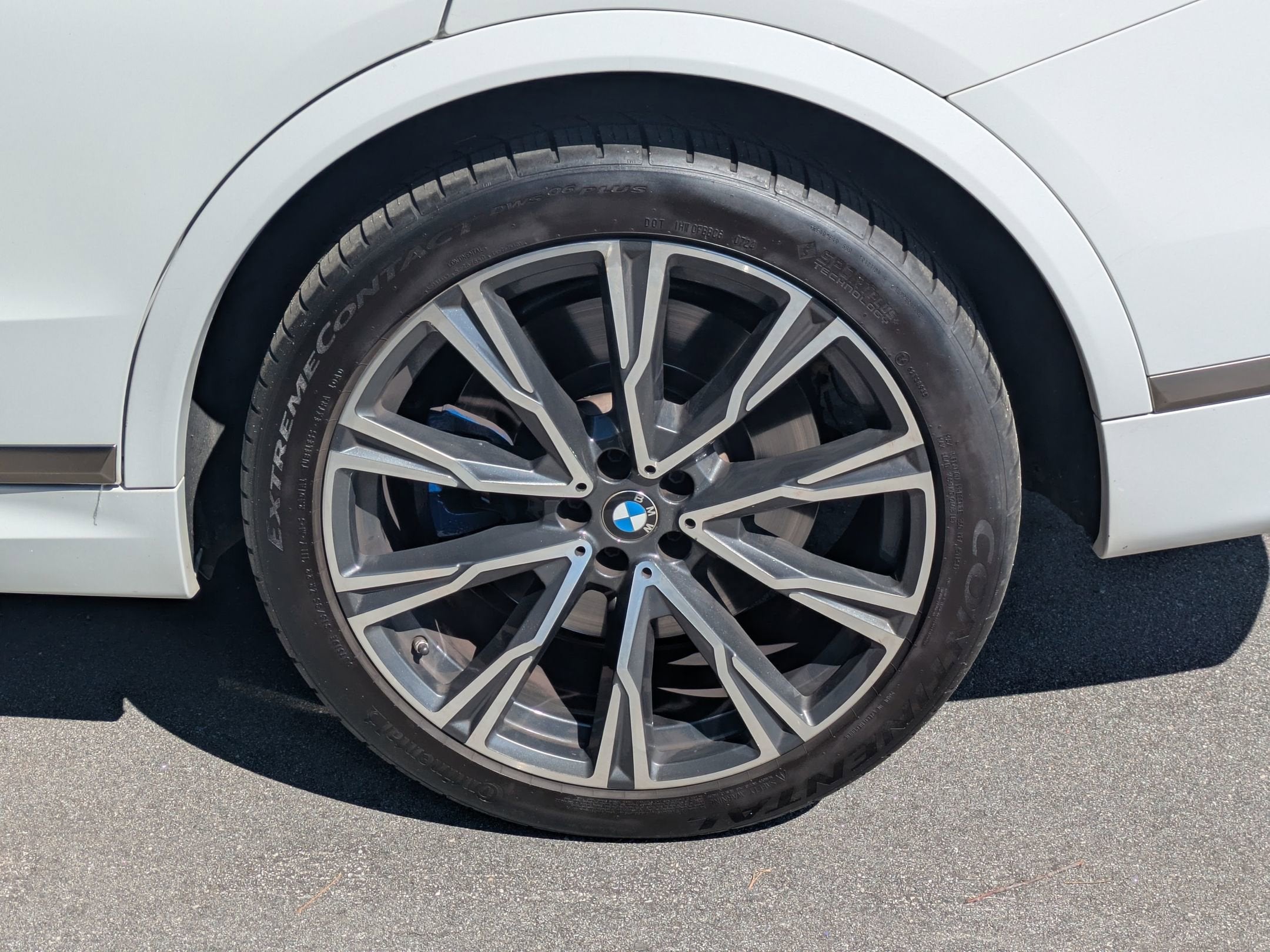 2021 BMW X7 M50i