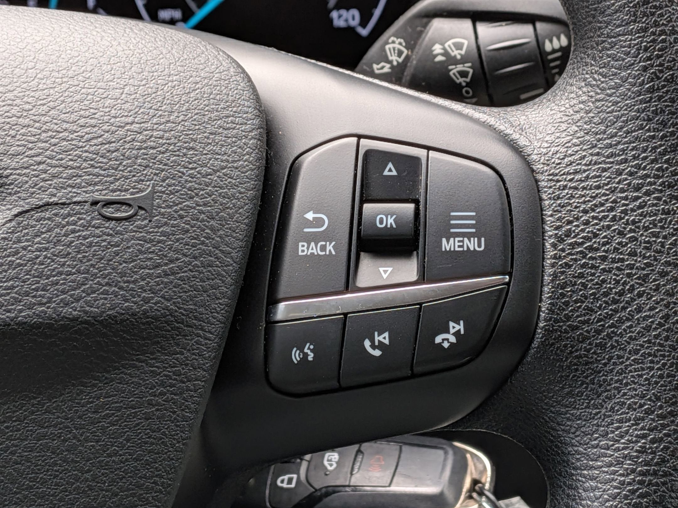 2024 Ford Transit Passenger Wagon XLT