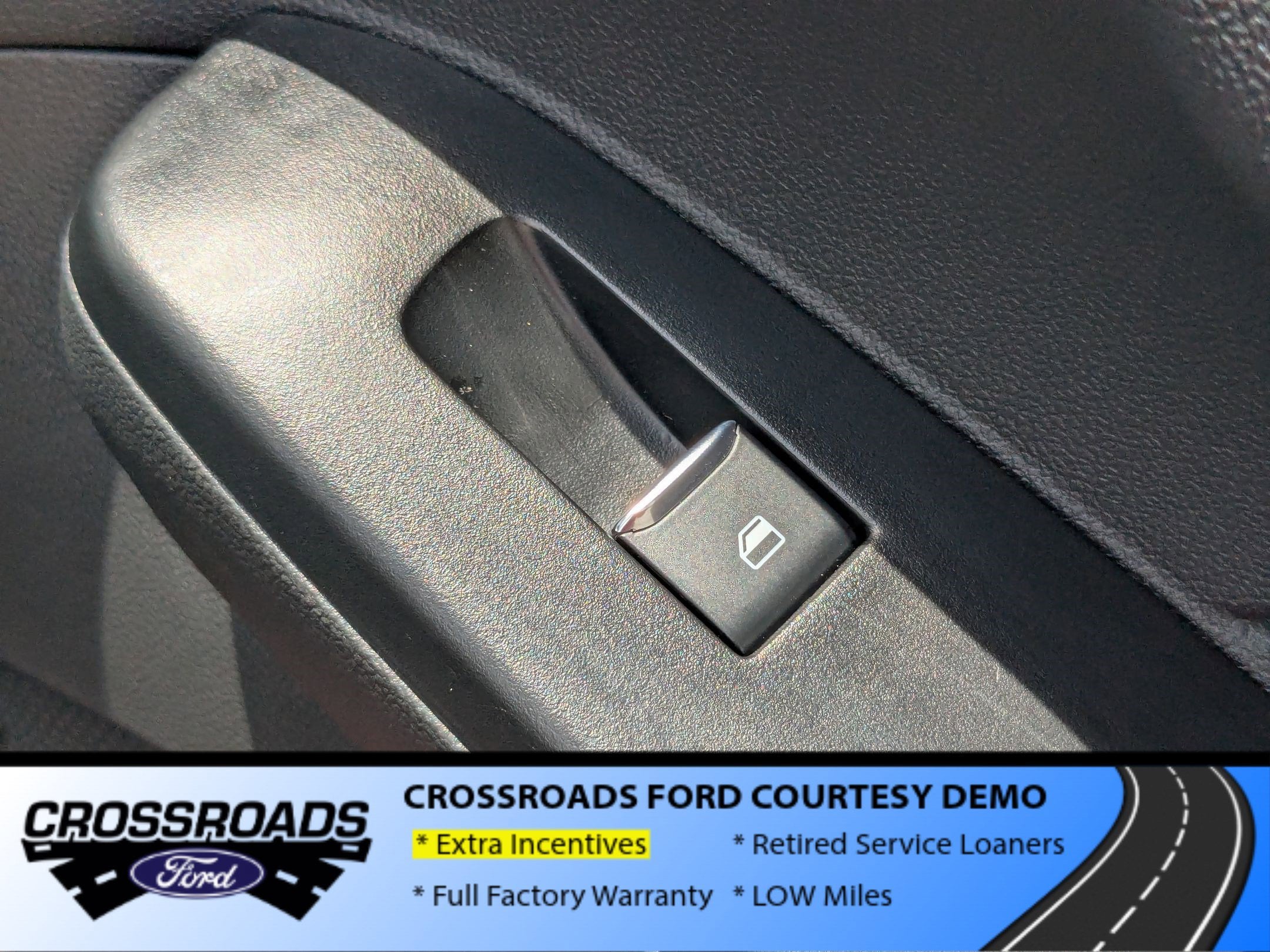 2025 Ford Escape ST-Line - Crossroads Courtesy Demo