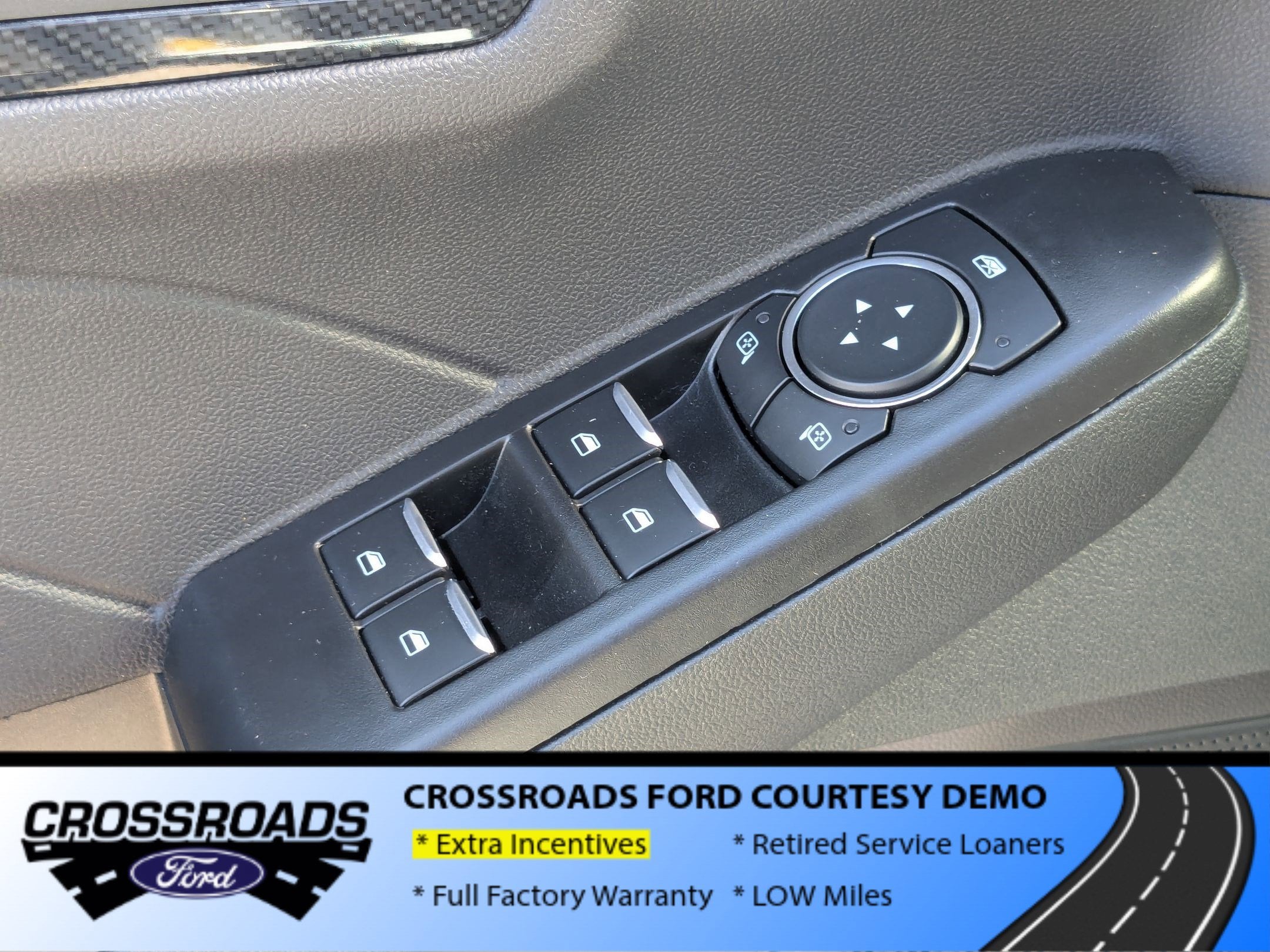 2025 Ford Escape ST-Line - Crossroads Courtesy Demo