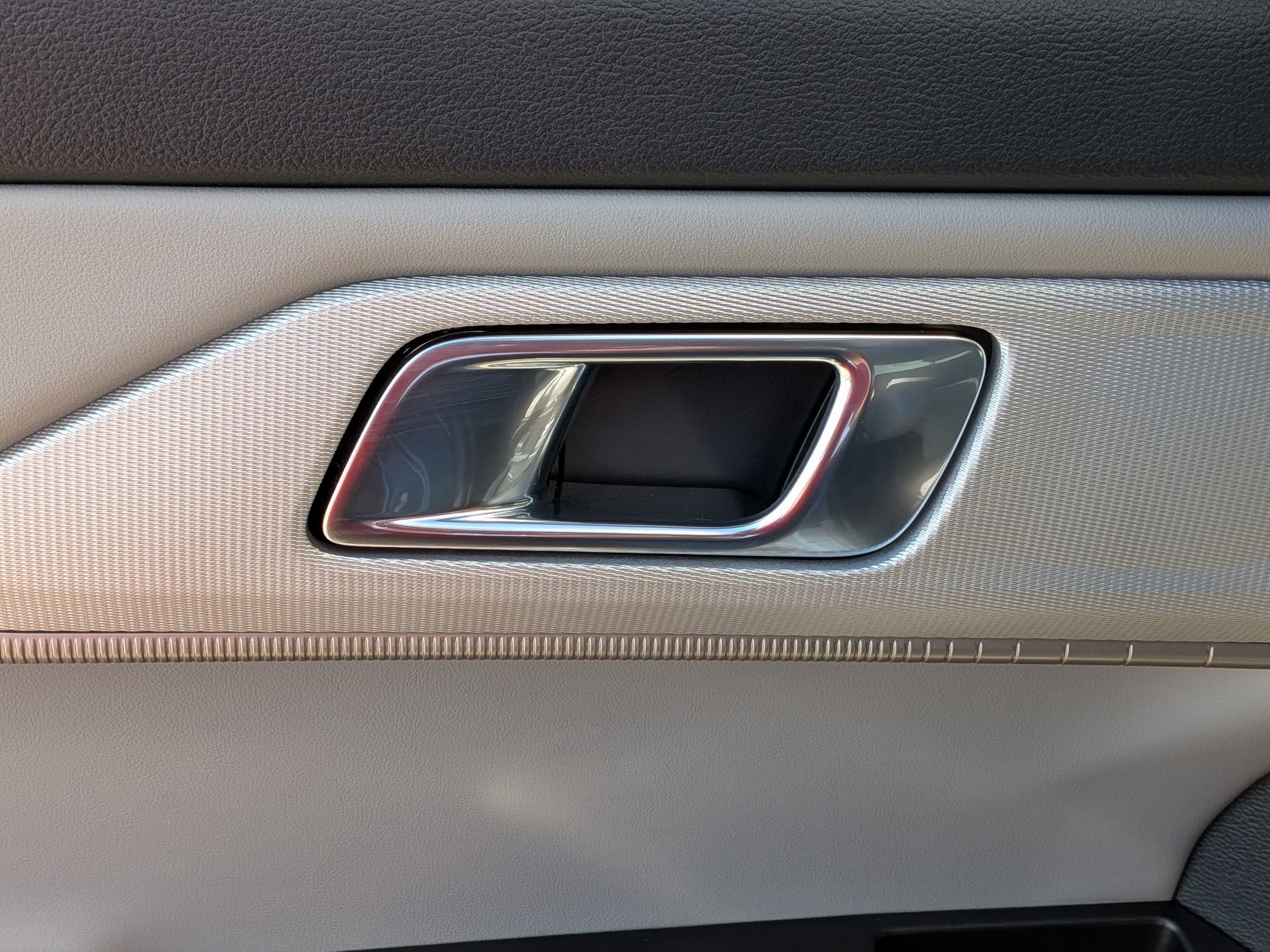 2026 Ford Explorer Active - Crossroads Courtesy Demo