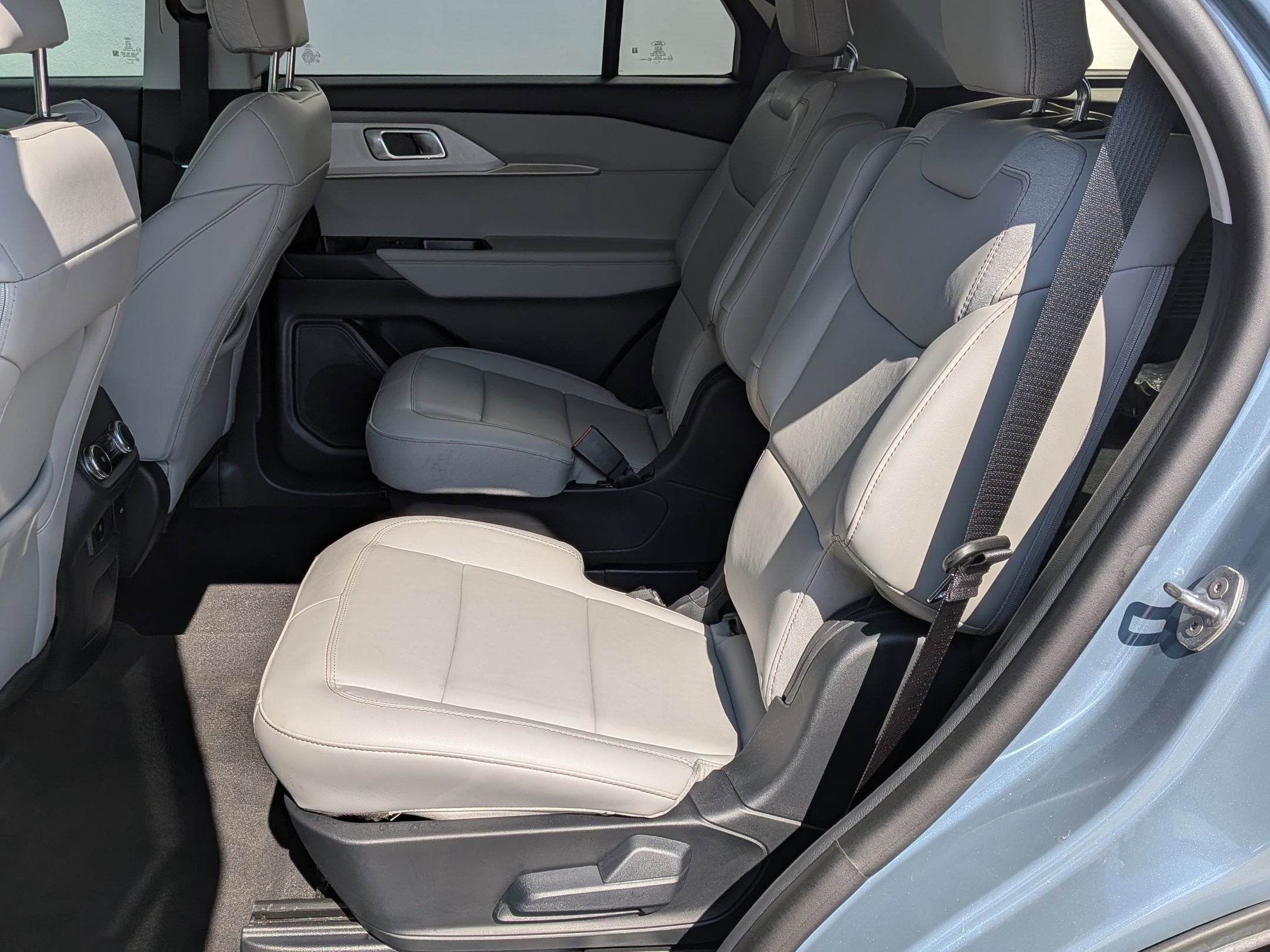 2026 Ford Explorer Active - Crossroads Courtesy Demo
