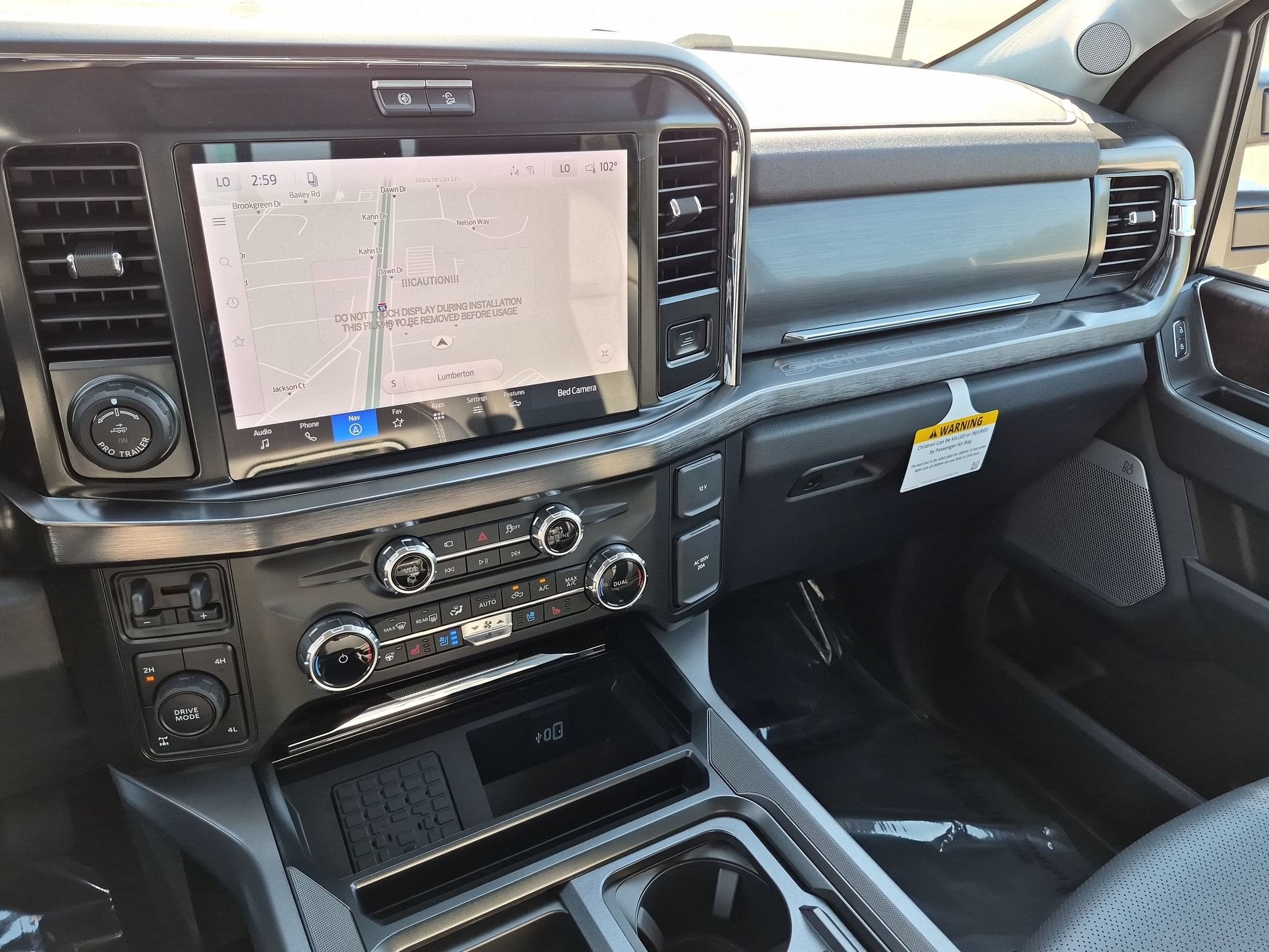 2027 Ford Super Duty F-250 SRW LARIAT